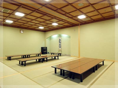 小豆沢墓苑の大会食室